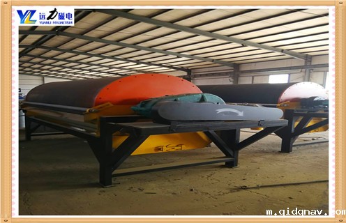 宁夏小型赤铁矿干式磁选机