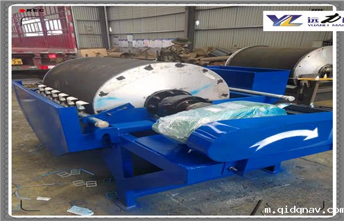 磁选机厂家，磁选机厂家实现大块干式磁选机高效率生产_磁选机厂家实现大块干式磁选机高效率生产磁场一般为多少_磁块如何排列