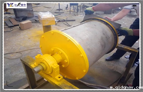 天津永磁滚筒磁选机